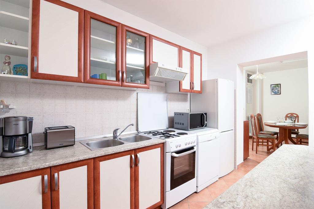 Apartments Marijana Ічичі Екстер'єр фото
