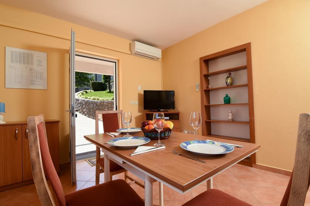 Apartments Marijana Ічичі Екстер'єр фото